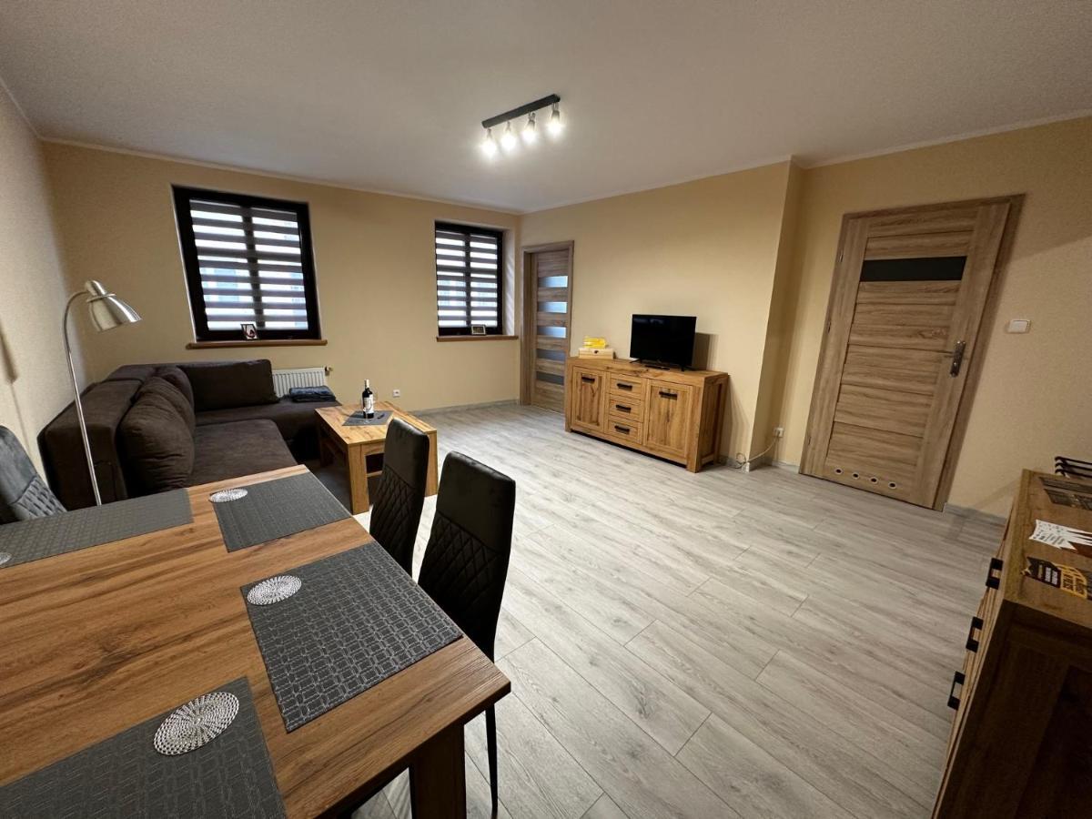 Apartamenty Alicja Dzierzoniow Exterior photo