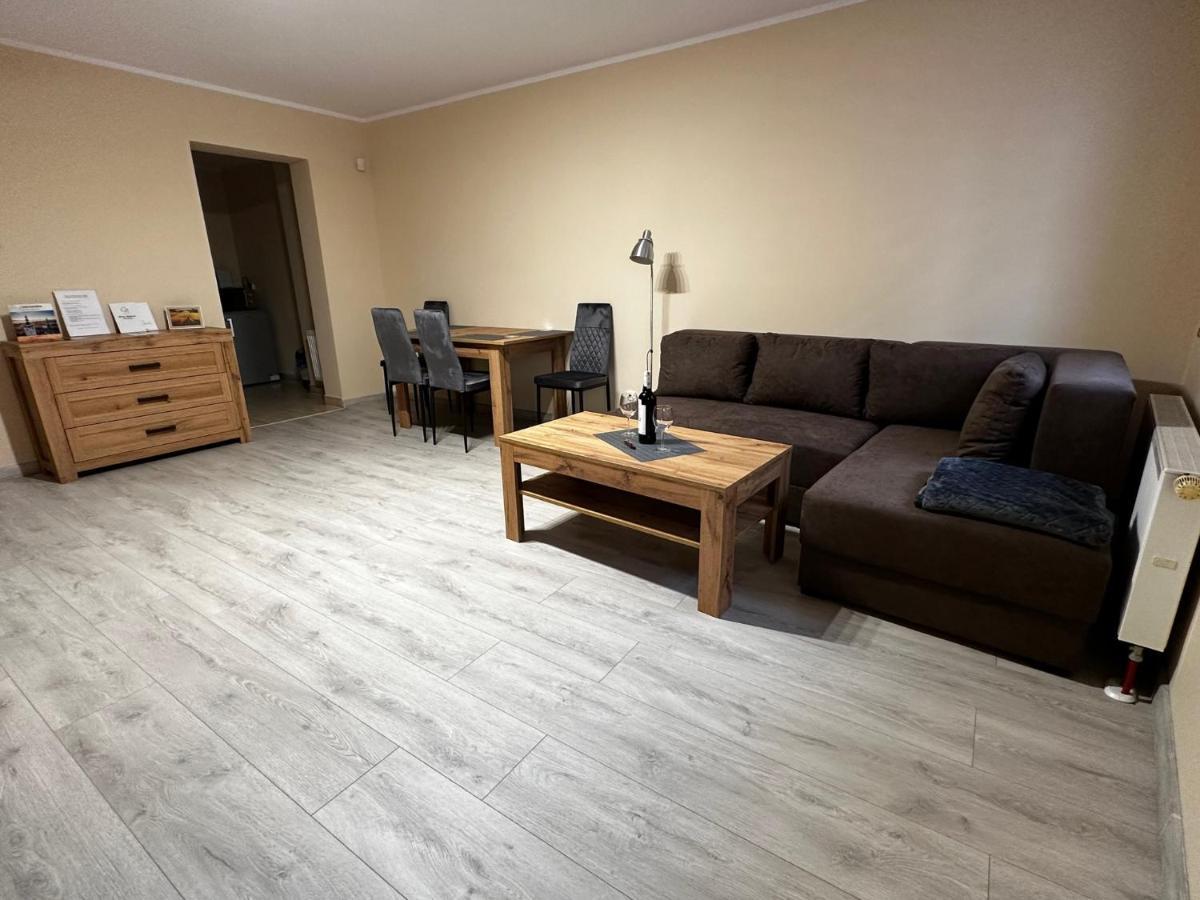 Apartamenty Alicja Dzierzoniow Exterior photo